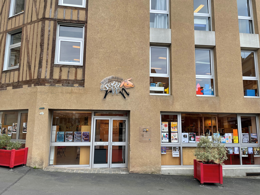 Bibliotheque Avranches exterieur