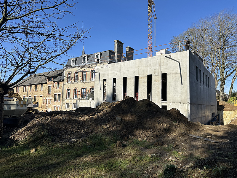 Fev 25 ecole travaux